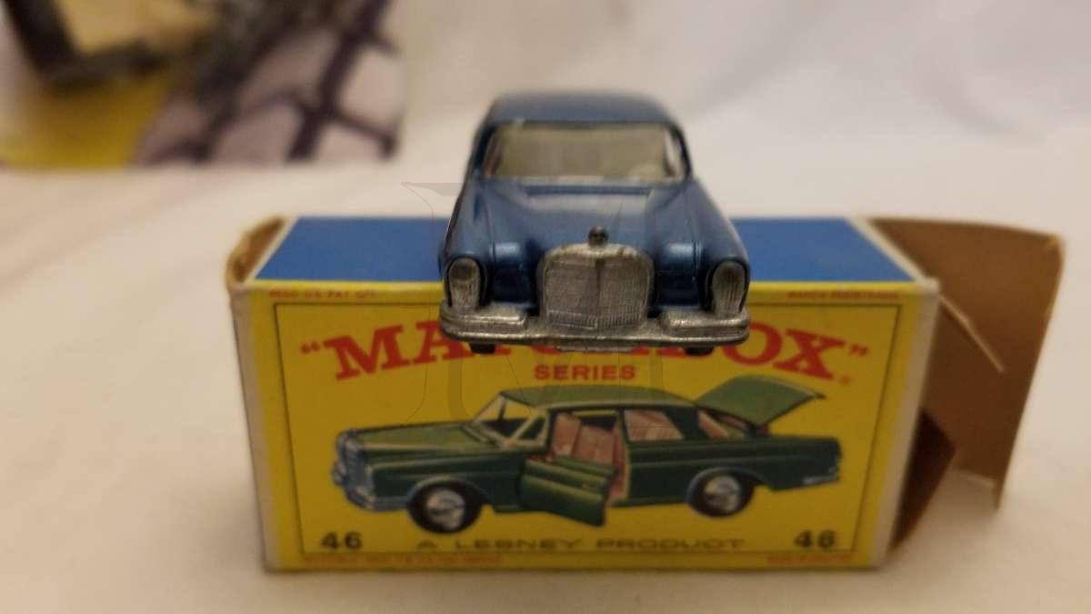 MB46 MATCHBOX 46 MERCEDES BENZ 300SE COUPE | Millers