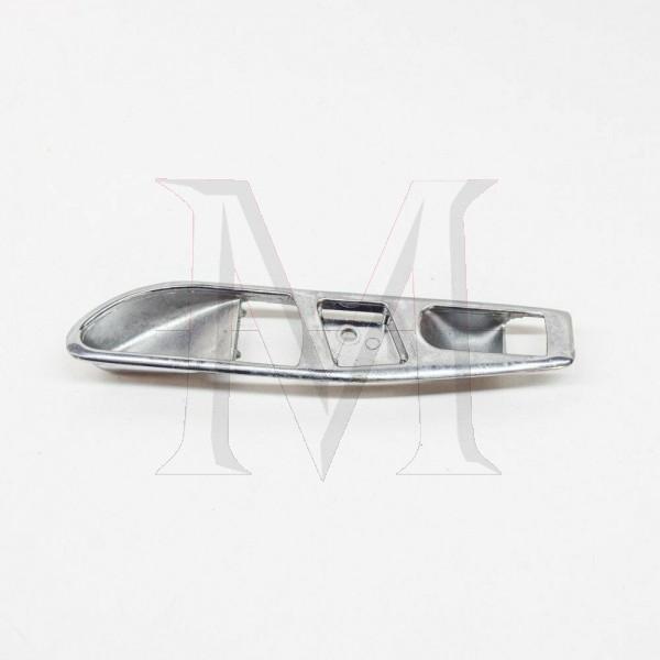 INTERIOR DOOR HANDLE ESCUTCHEON